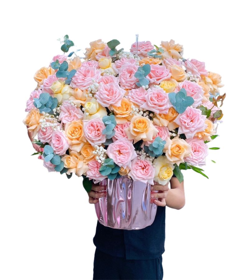 Giỏ Hoa Chúc Mừng Vững Bước Thành Công